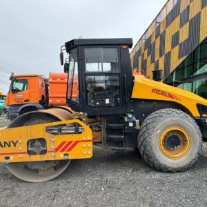 Rodillo Compactador SANY SSR120C-8 – Tambor Simple (12 Toneladas) 2025